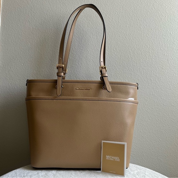MICHAEL KORS-NWT Winston MD TZ Pocket Tote Bag in Camel - Picture 3 of 13